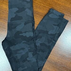 Lululemon Align 25” Camouflage Leggings, Size 0